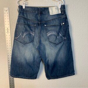 Men’s Rocawear Blue Jean Shorts. SZ 34, regular ultra fit, 13” rise